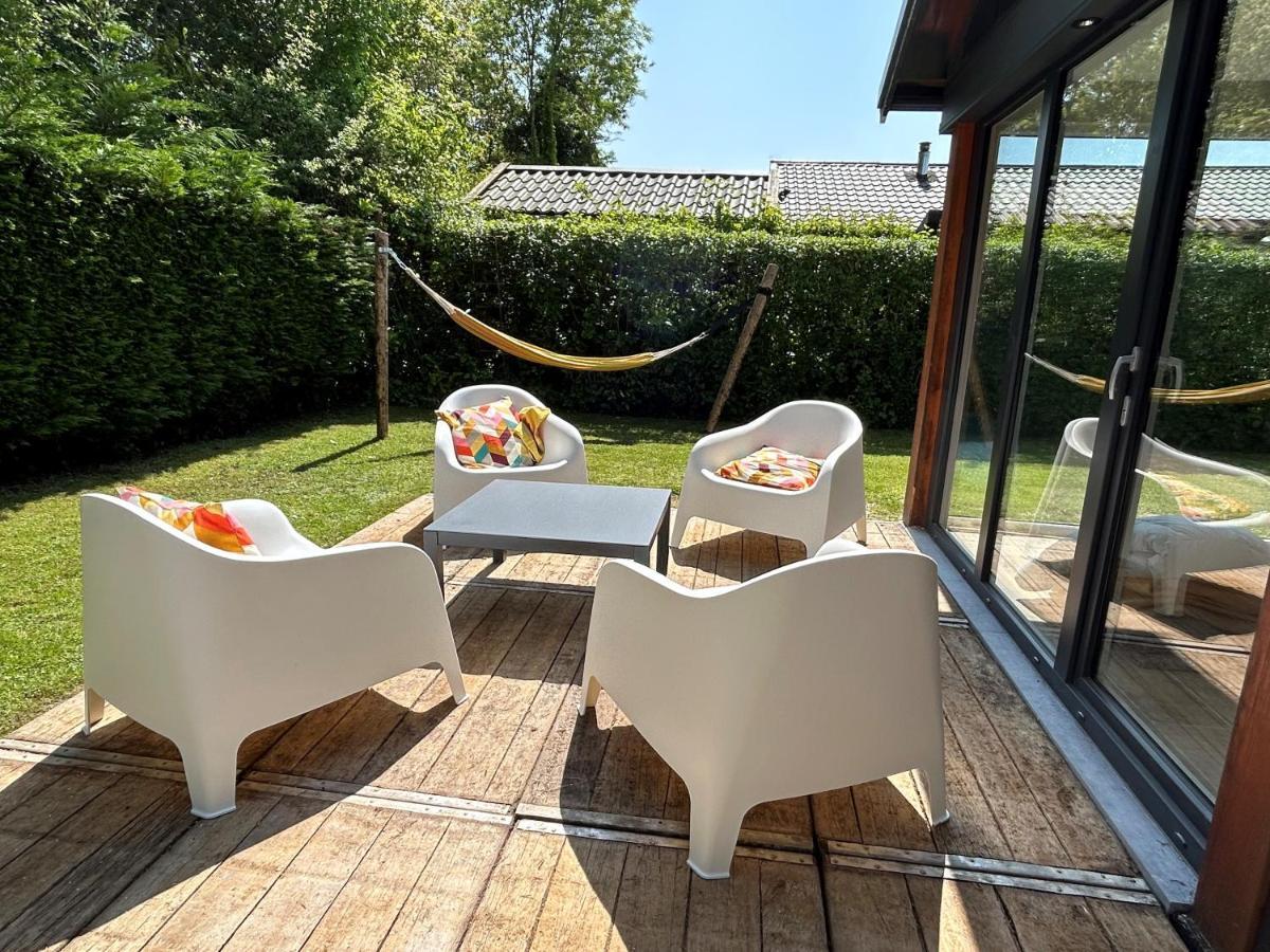 Oosterschelde Lodge Met Veel Privacy En Dicht Bij Het Water Scherpenisse Exteriér fotografie