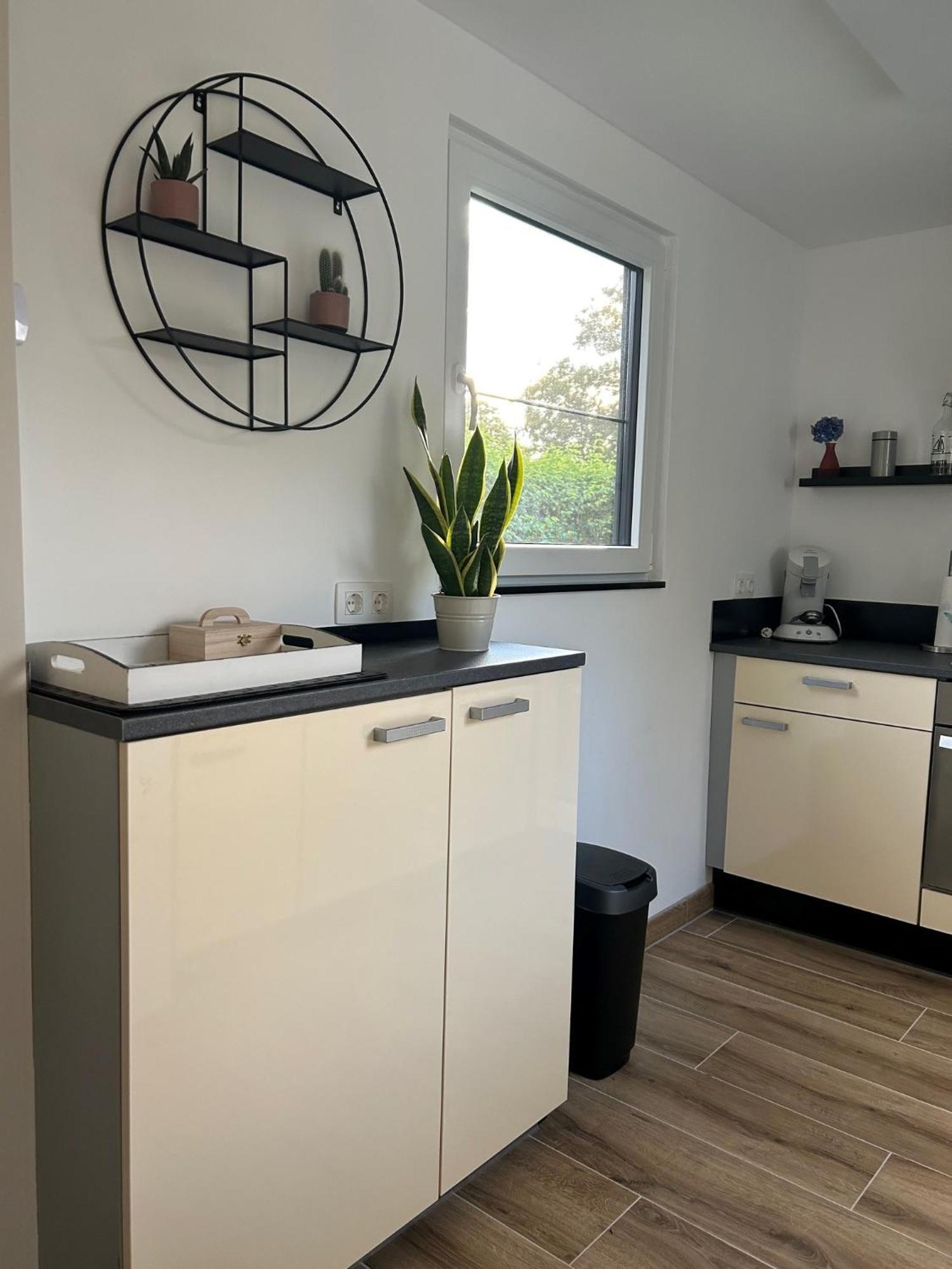 Oosterschelde Lodge Met Veel Privacy En Dicht Bij Het Water Scherpenisse Exteriér fotografie